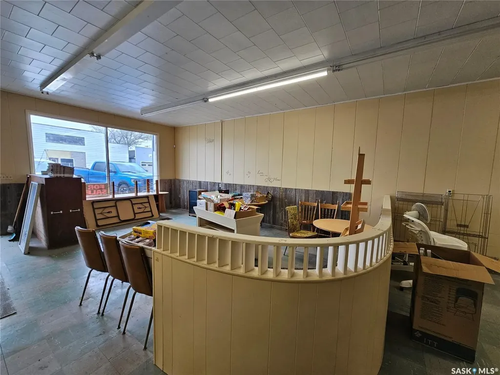 121 3rd Street W Mankota SK S0H 2W0