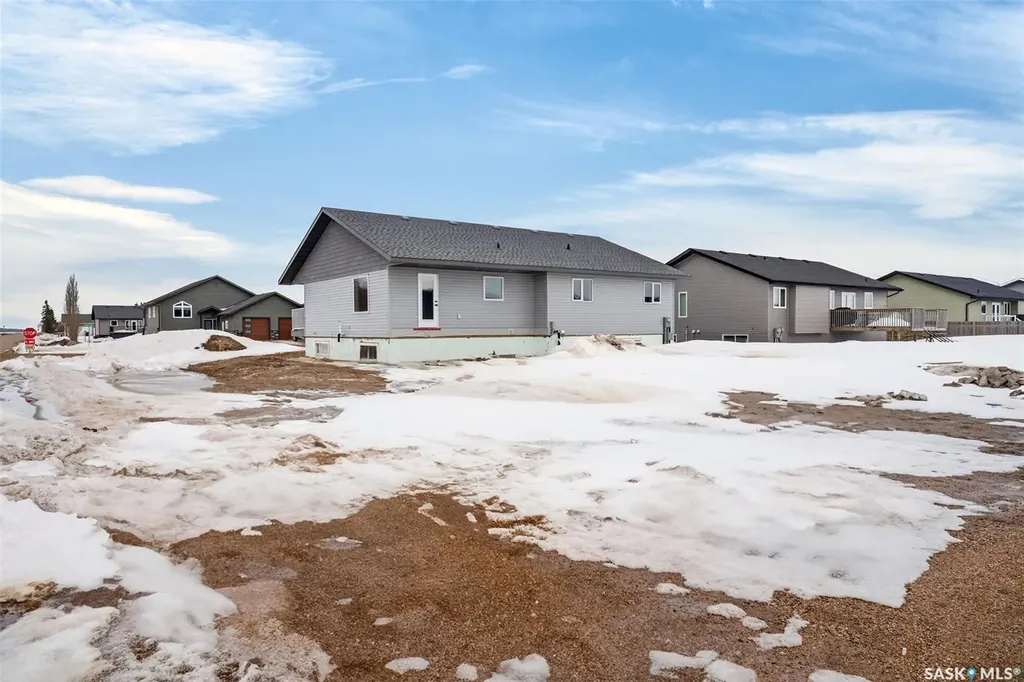 14 Scott Bay Muenster SK S0K 2Y0