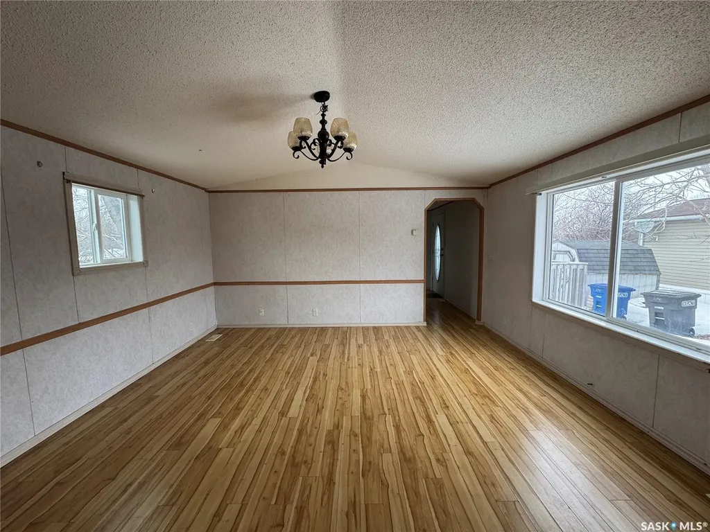 214 14th Street Humboldt SK S0K 2A0