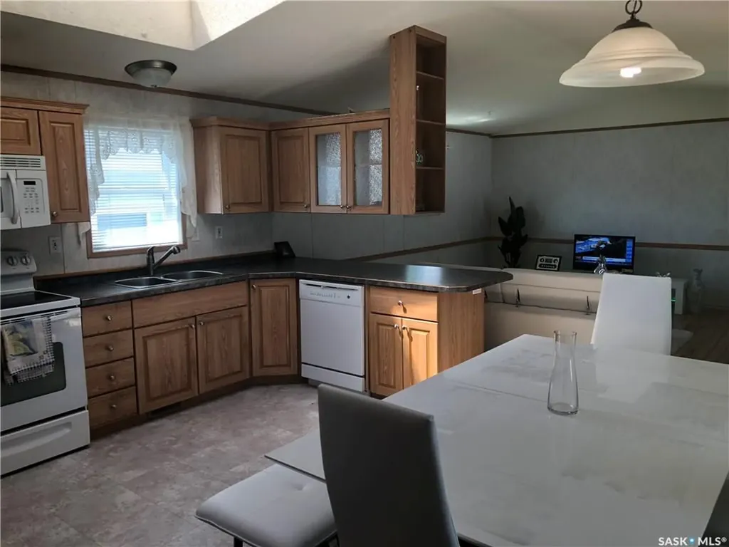 214 14th Street Humboldt SK S0K 2A0