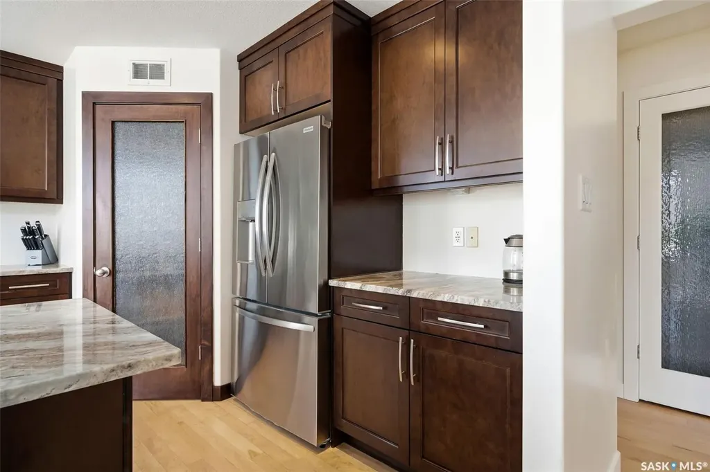 3809 Goldfinch Way Regina SK S4V 1S4