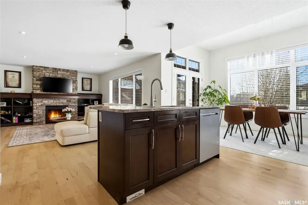 3809 Goldfinch Way Regina SK S4V 1S4