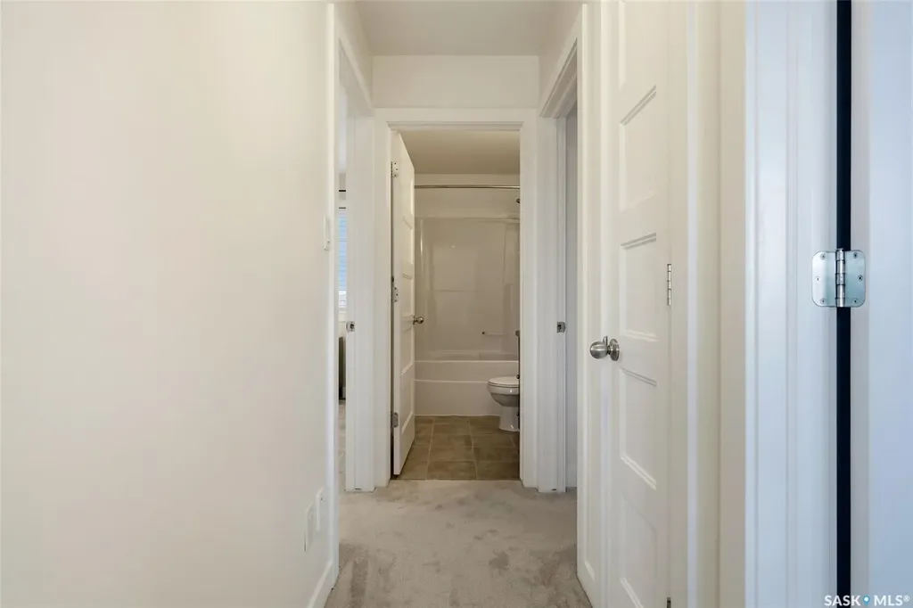 3809 Goldfinch Way Regina SK S4V 1S4
