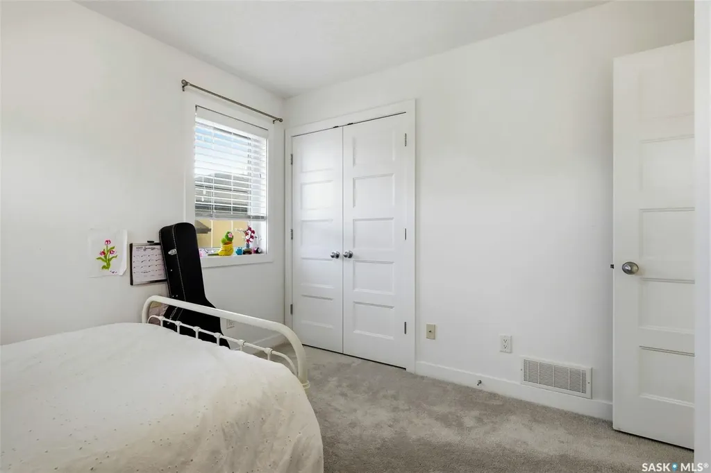 3809 Goldfinch Way Regina SK S4V 1S4