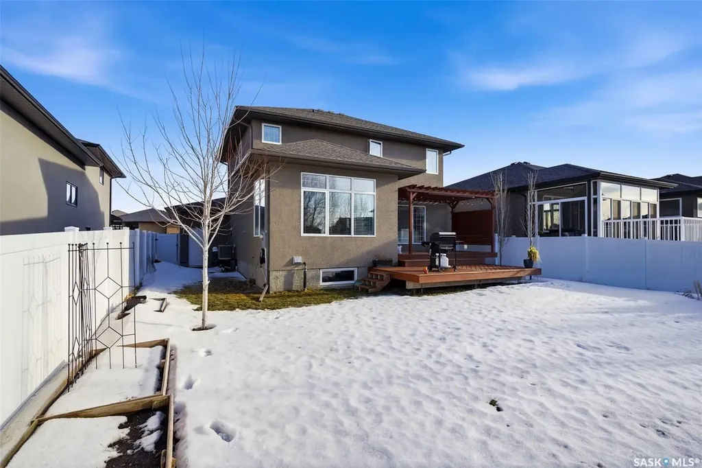 3809 Goldfinch Way Regina SK S4V 1S4