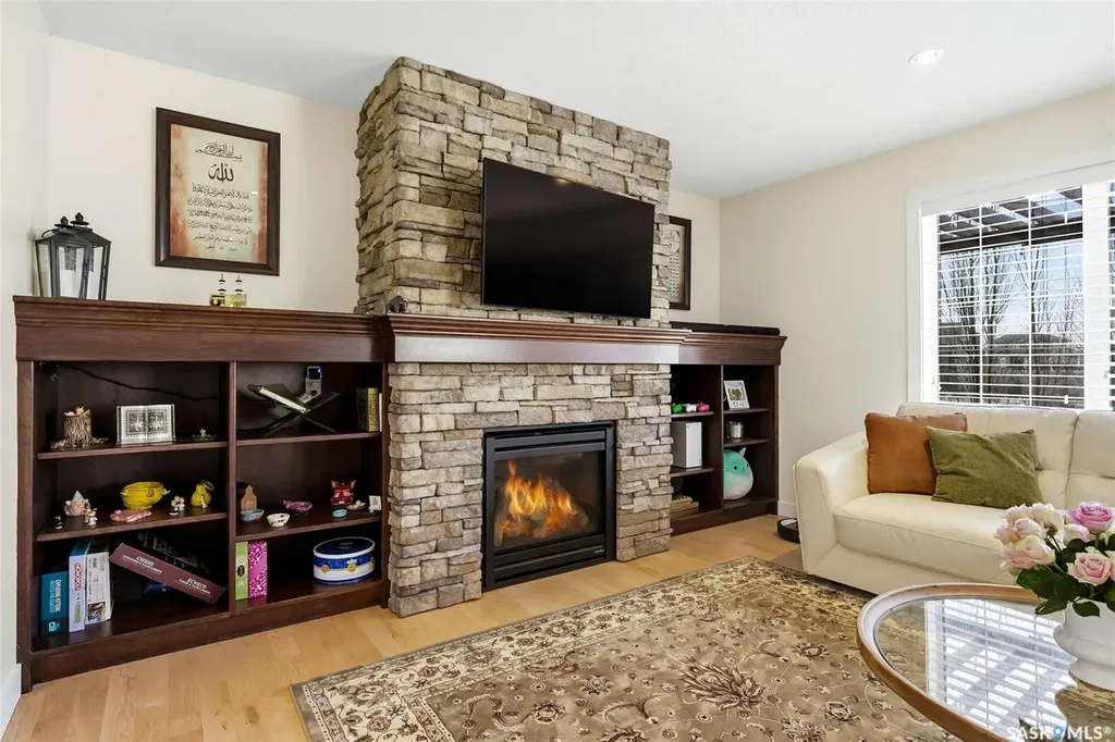 3809 Goldfinch Way Regina SK S4V 1S4