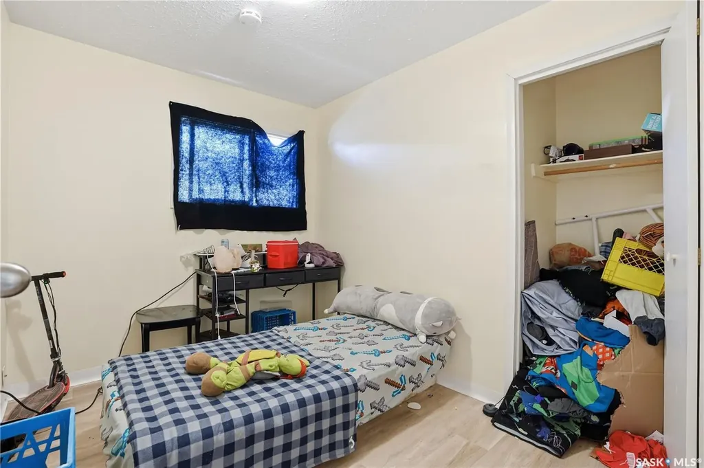 2123 Reynolds Street Regina SK S4N 3N2