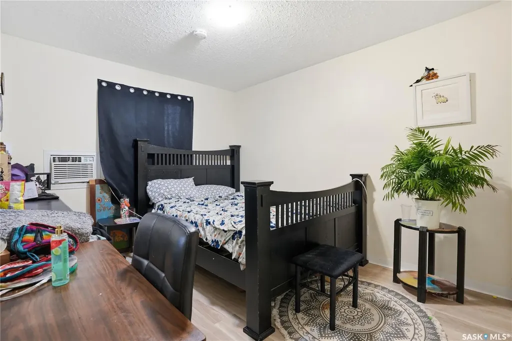 2123 Reynolds Street Regina SK S4N 3N2