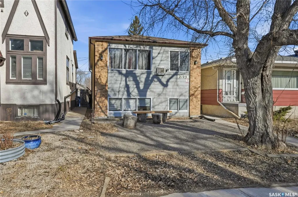 2123 Reynolds Street Regina SK S4N 3N2