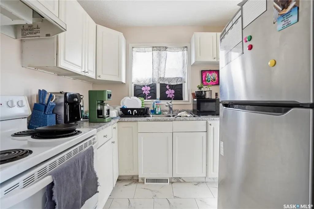 2123 Reynolds Street Regina SK S4N 3N2