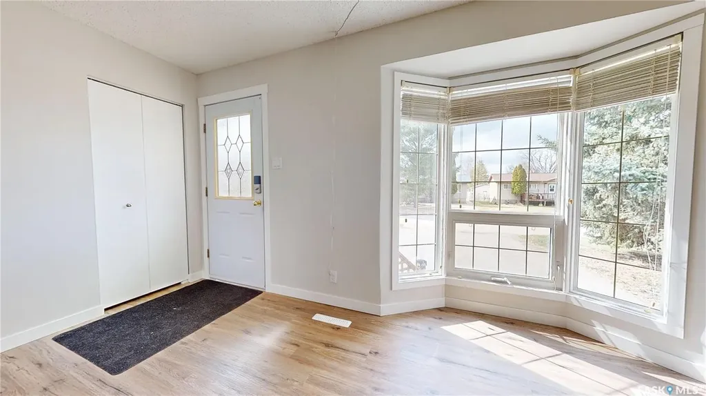 108 Griffin Street Maple Creek SK S0N 1N0