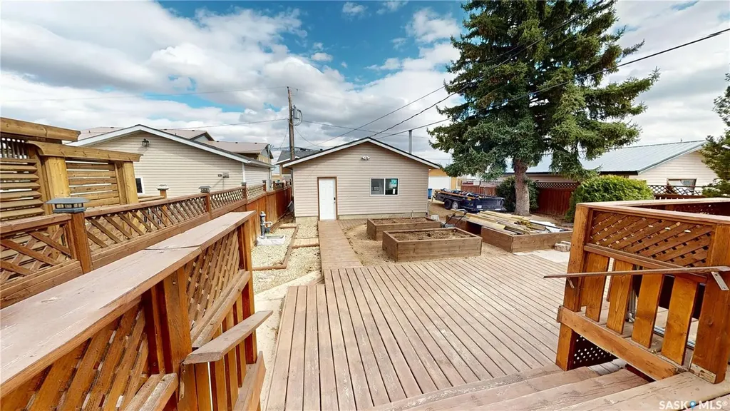 108 Griffin Street Maple Creek SK S0N 1N0