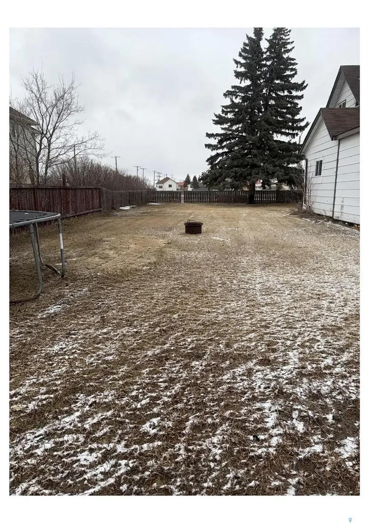 611 Railway Avenue Gainsborough SK S0C 0Z0
