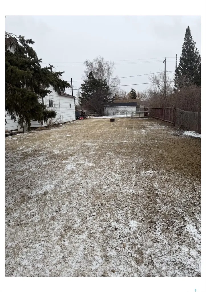 611 Railway Avenue Gainsborough SK S0C 0Z0