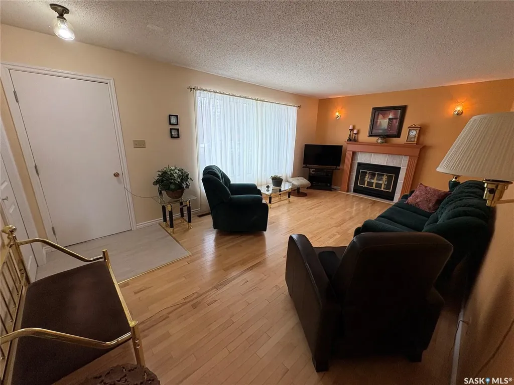 109 Road Avenue Langenburg SK S0A 2A0