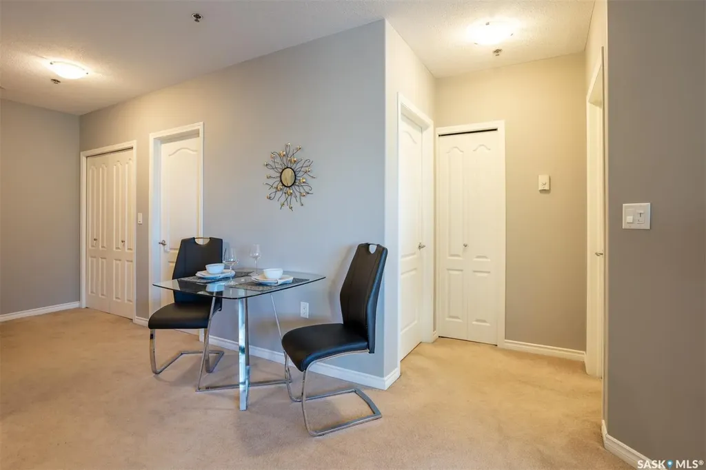 1914 Hamilton Street Regina SK S4P 3N6