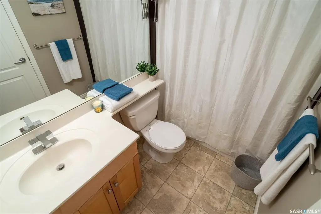 1914 Hamilton Street Regina SK S4P 3N6