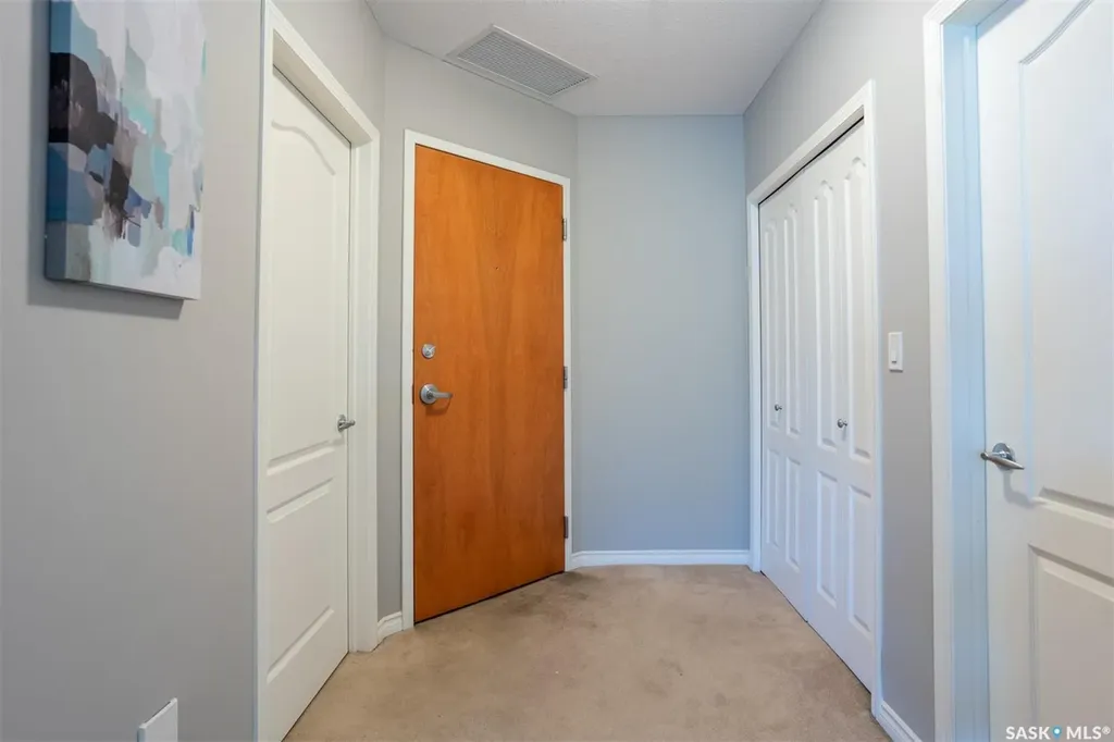 1914 Hamilton Street Regina SK S4P 3N6