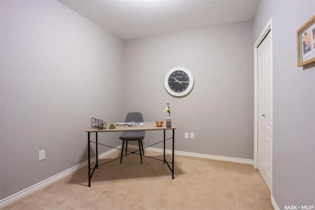 1914 Hamilton Street Regina SK S4P 3N6