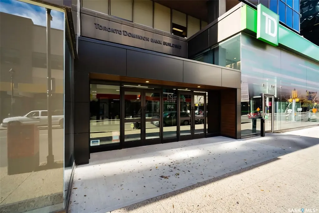 1914 Hamilton Street Regina SK S4P 3N6