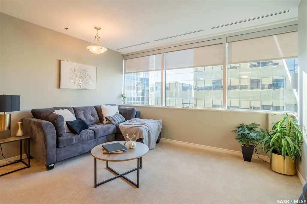 1914 Hamilton Street Regina SK S4P 3N6