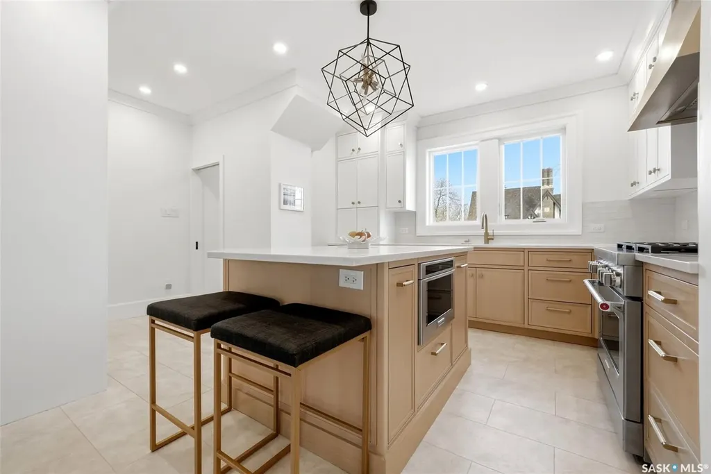 3200 Albert Street Regina SK S4S 3N9