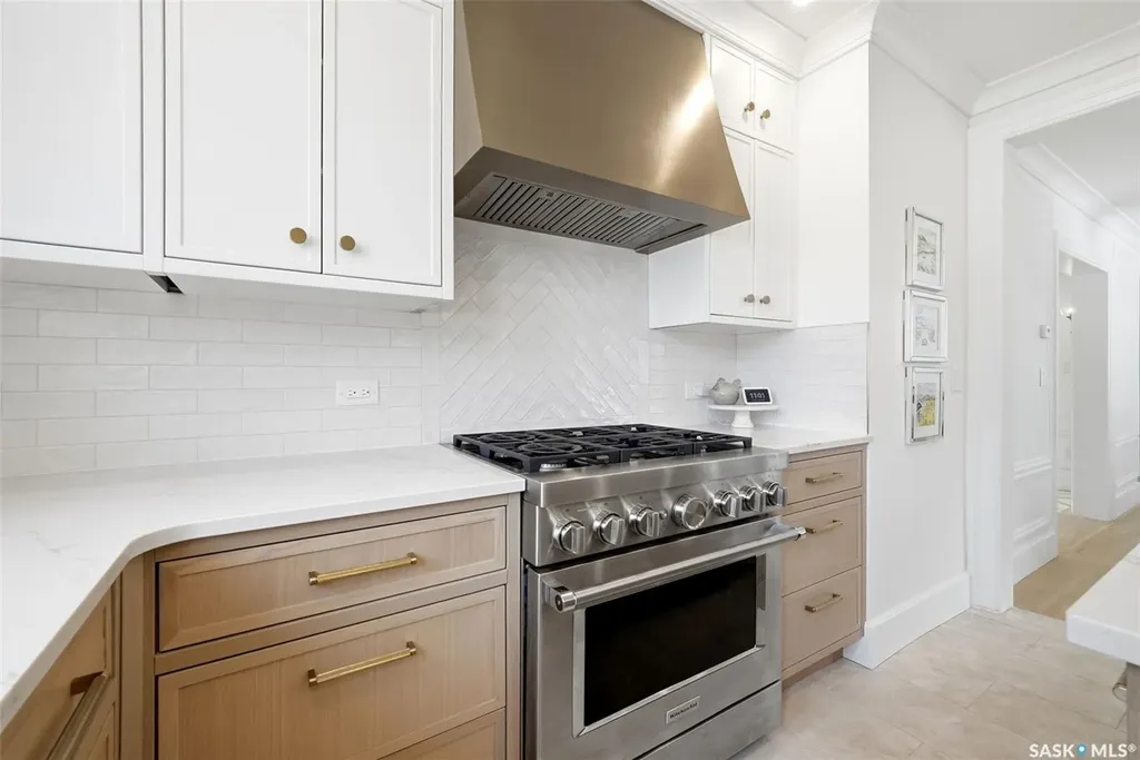 3200 Albert Street Regina SK S4S 3N9
