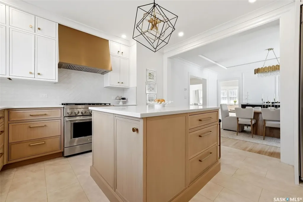 3200 Albert Street Regina SK S4S 3N9