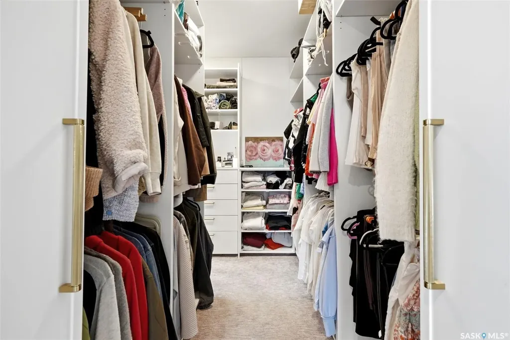3200 Albert Street Regina SK S4S 3N9