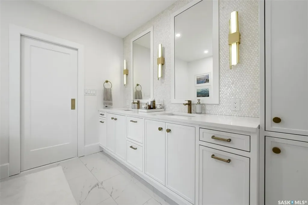 3200 Albert Street Regina SK S4S 3N9