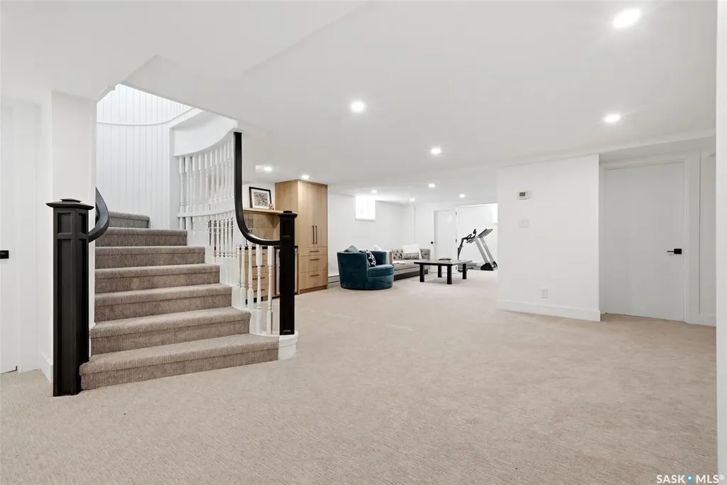 3200 Albert Street Regina SK S4S 3N9