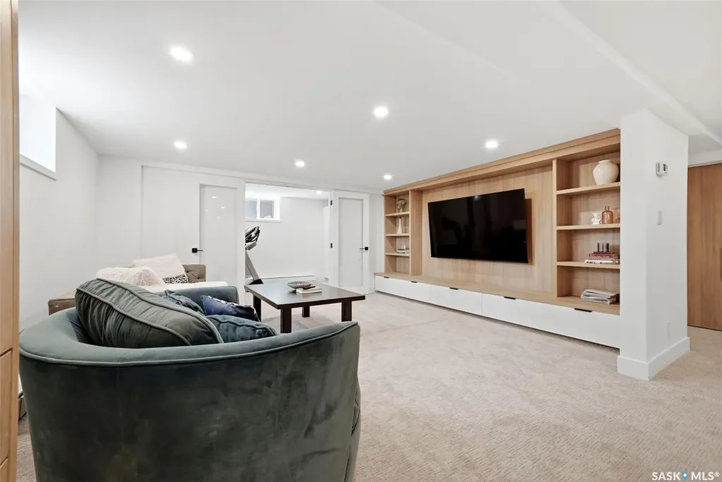 3200 Albert Street Regina SK S4S 3N9