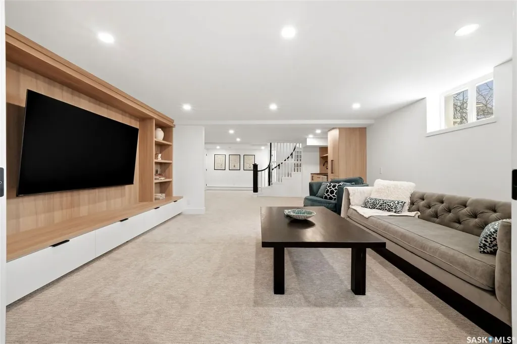 3200 Albert Street Regina SK S4S 3N9