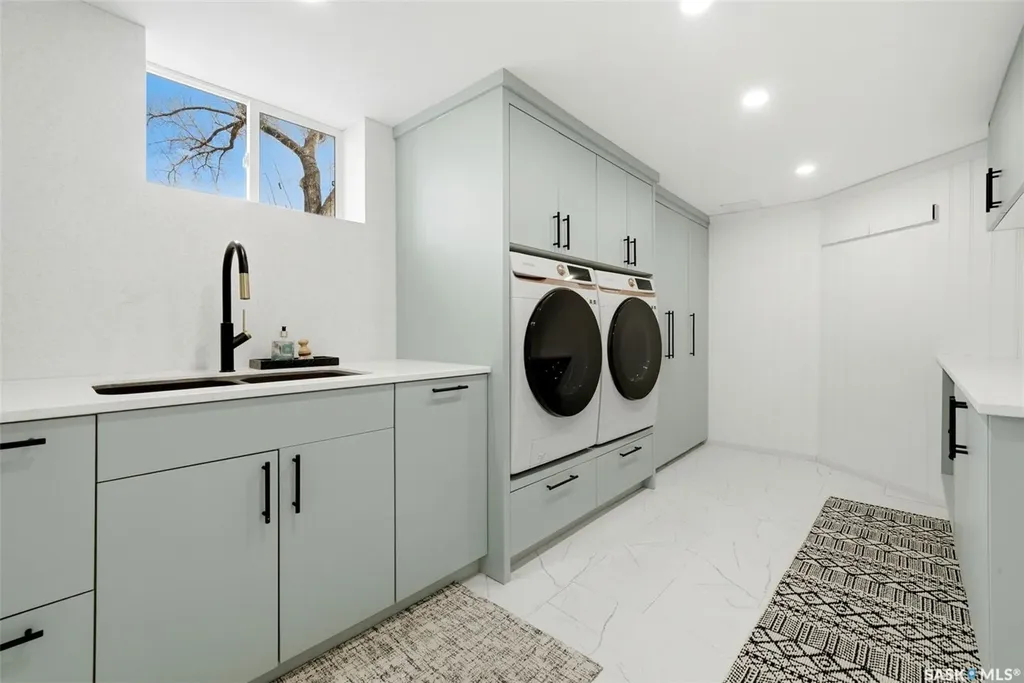 3200 Albert Street Regina SK S4S 3N9