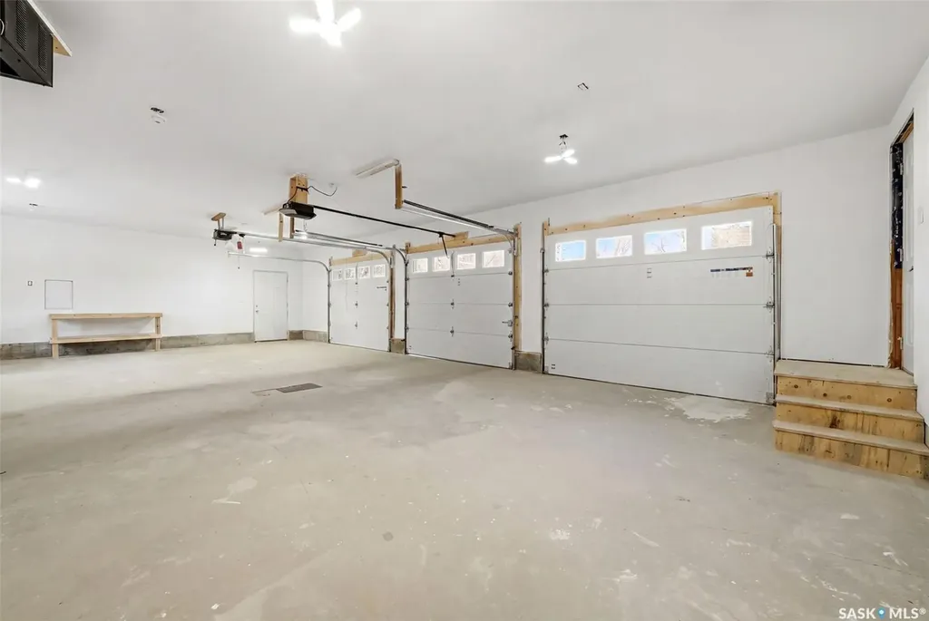 3200 Albert Street Regina SK S4S 3N9