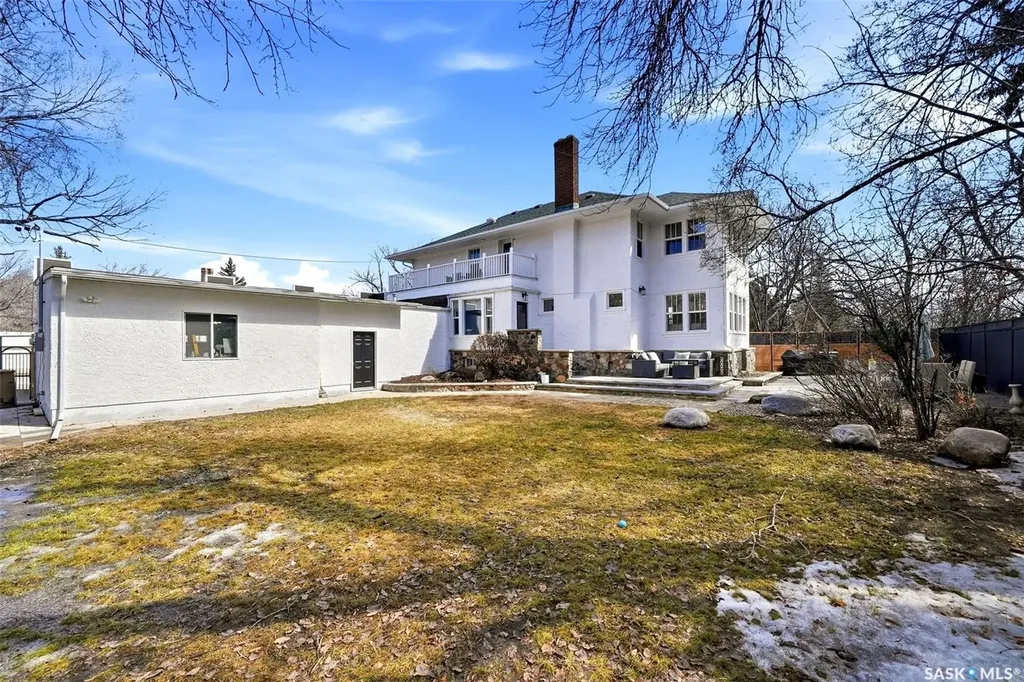 3200 Albert Street Regina SK S4S 3N9