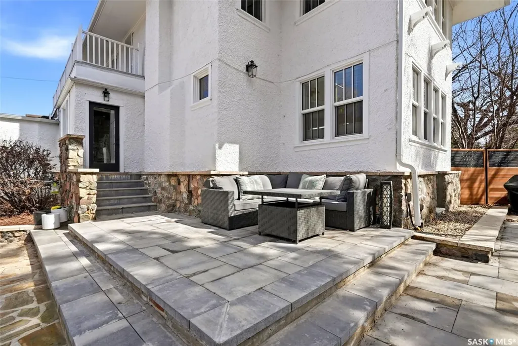 3200 Albert Street Regina SK S4S 3N9