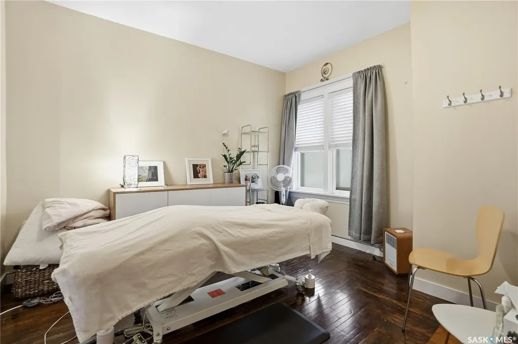 3130 13th Avenue Regina SK S4T 1P2