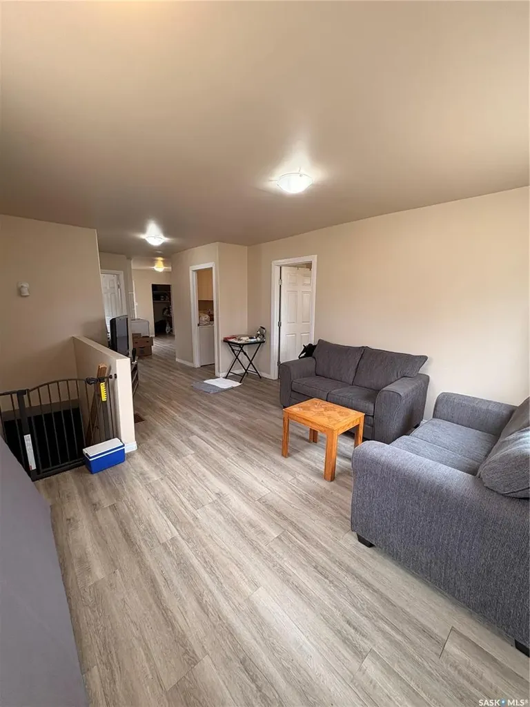 118 2nd Street E Lafleche SK S0H 2K0