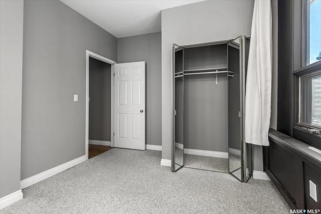 1867 Hamilton Street Regina SK S4P 2C2