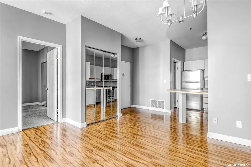 1867 Hamilton Street Regina SK S4P 2C2