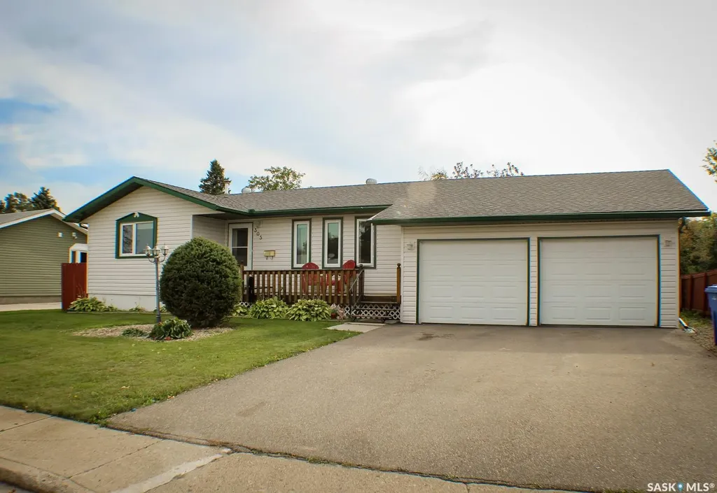 305 Churchill Drive Melfort SK S0E 1A0