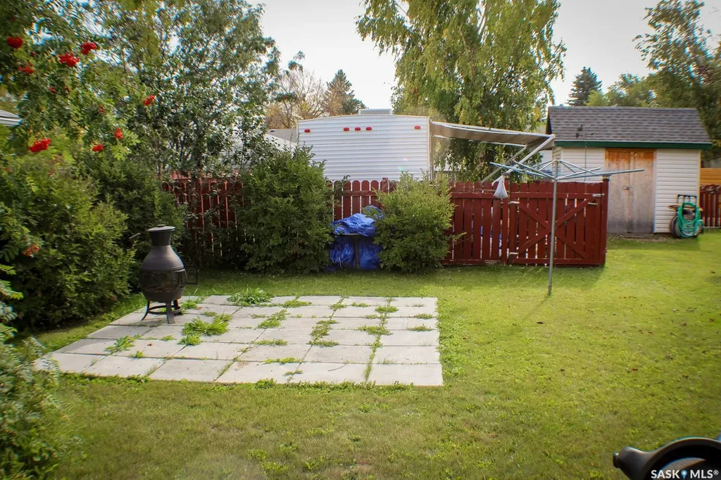 305 Churchill Drive Melfort SK S0E 1A0