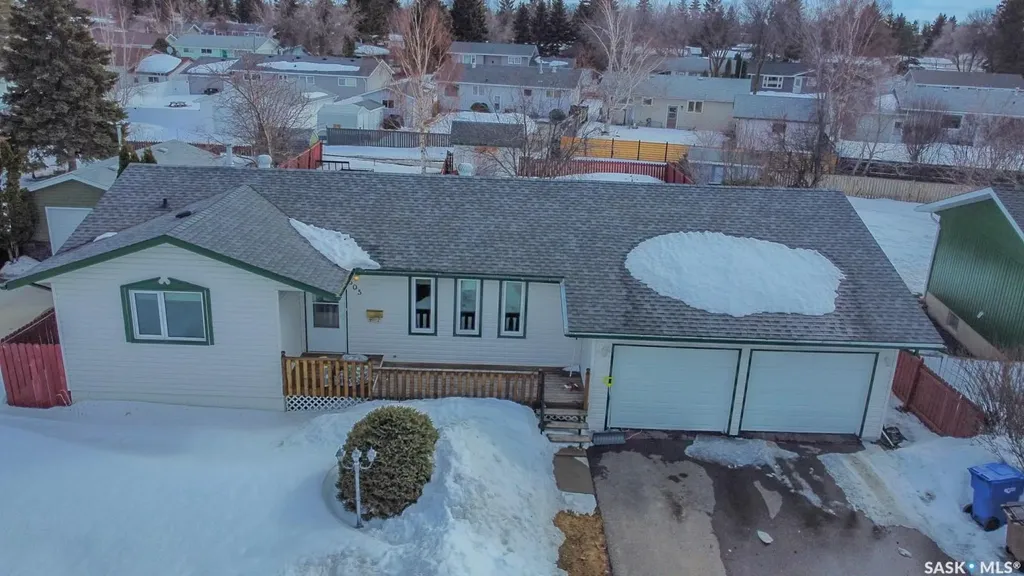 305 Churchill Drive Melfort SK S0E 1A0