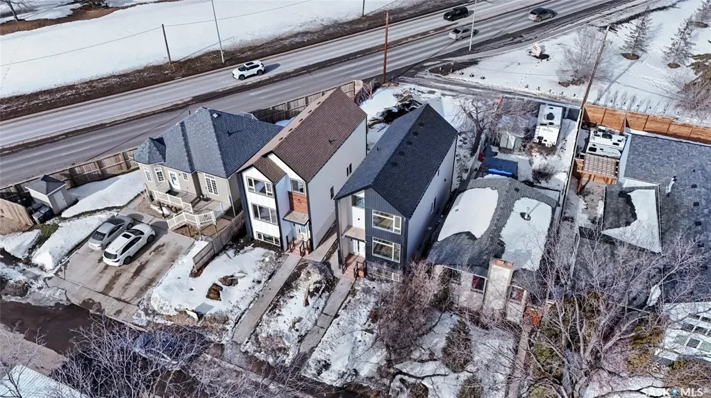 424 Empress Street Saskatoon SK S7K 0Y1