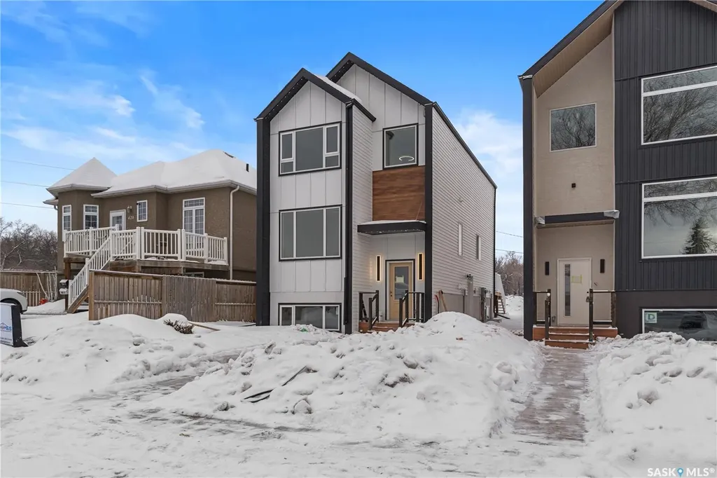 424 Empress Street Saskatoon SK S7K 0Y1