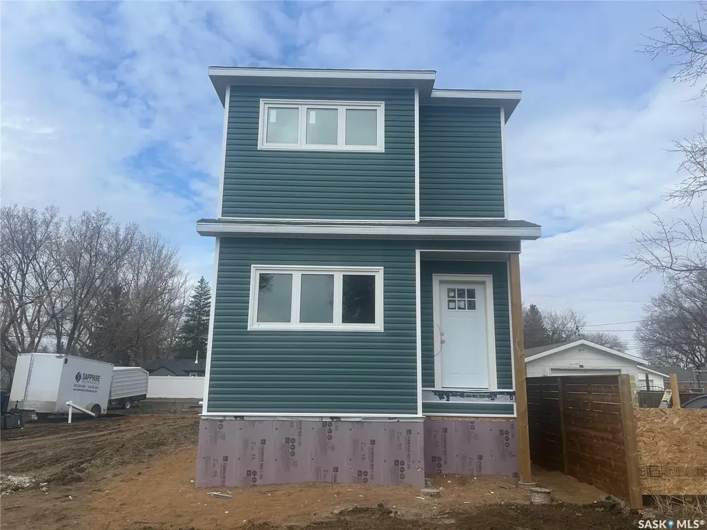 1314 Connaught Avenue Moose Jaw SK S6H 4B8