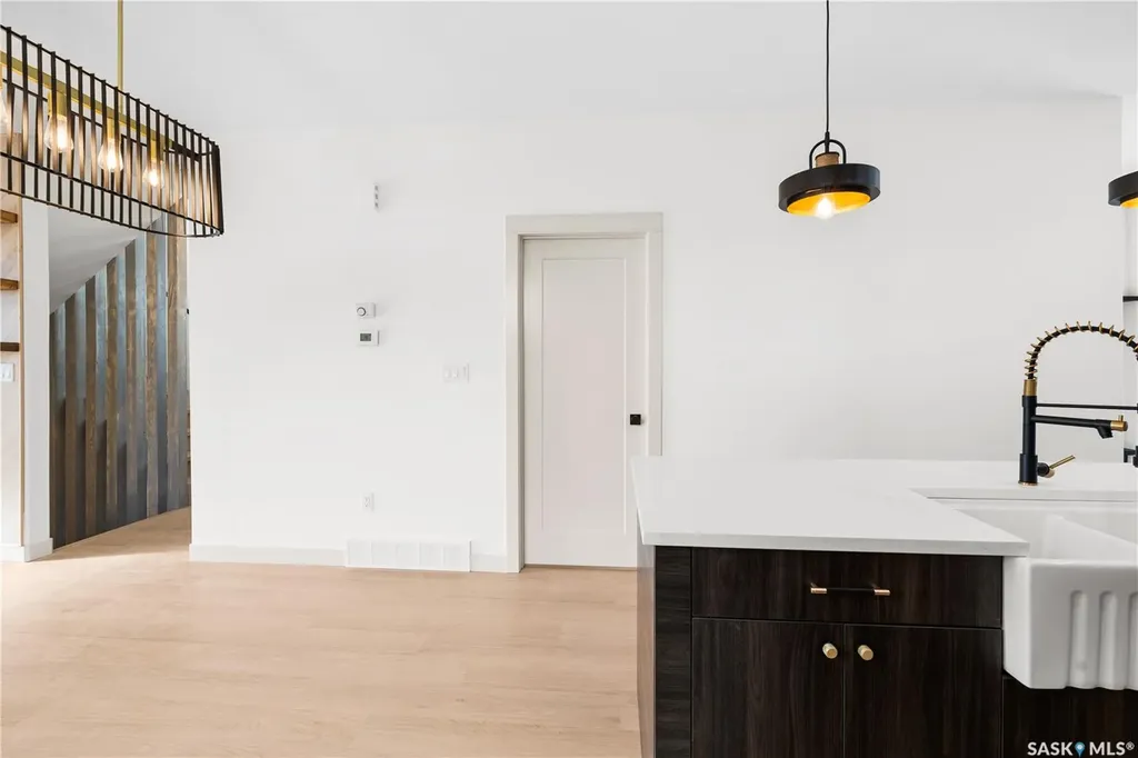 426 Empress Street Saskatoon SK S7K 0Y1