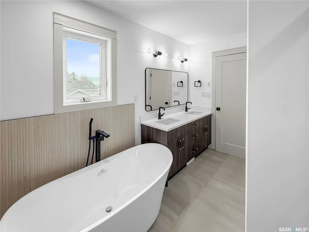 426 Empress Street Saskatoon SK S7K 0Y1