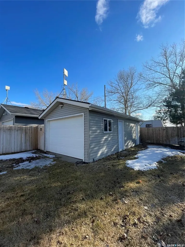 107 Mistusinne Street Mistusinne SK S0H 1J0
